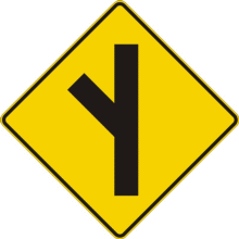 Intersection en Y, à gauche