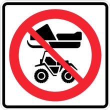 Accès interdit aux véhicules avec remorques